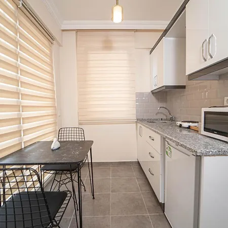 Apartamento Cozy Studio In *